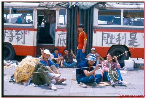 tianamenpekingstakersbus